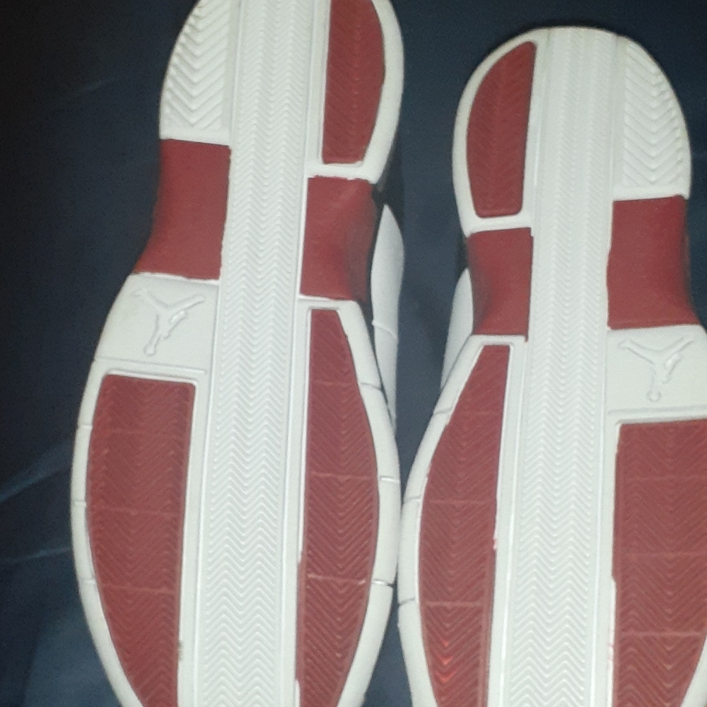 Brand New Jordan Boys Shoes Size 7 - Picture 9 of 9